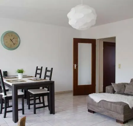 Ferienwohnung Mautini דירה Horrem